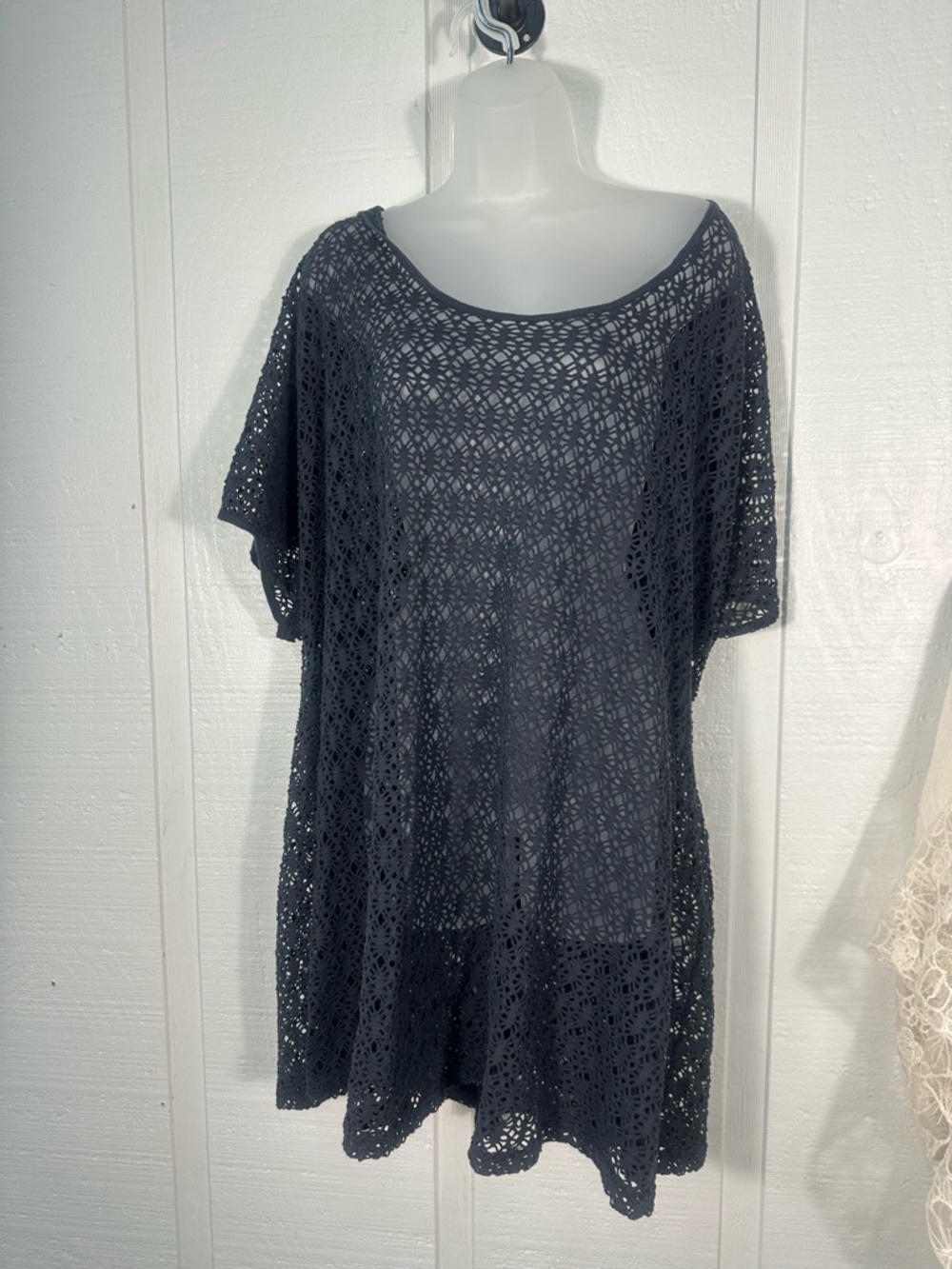 Resorts Plus Black Women’s Crochet Swimcover Size 3X EUC